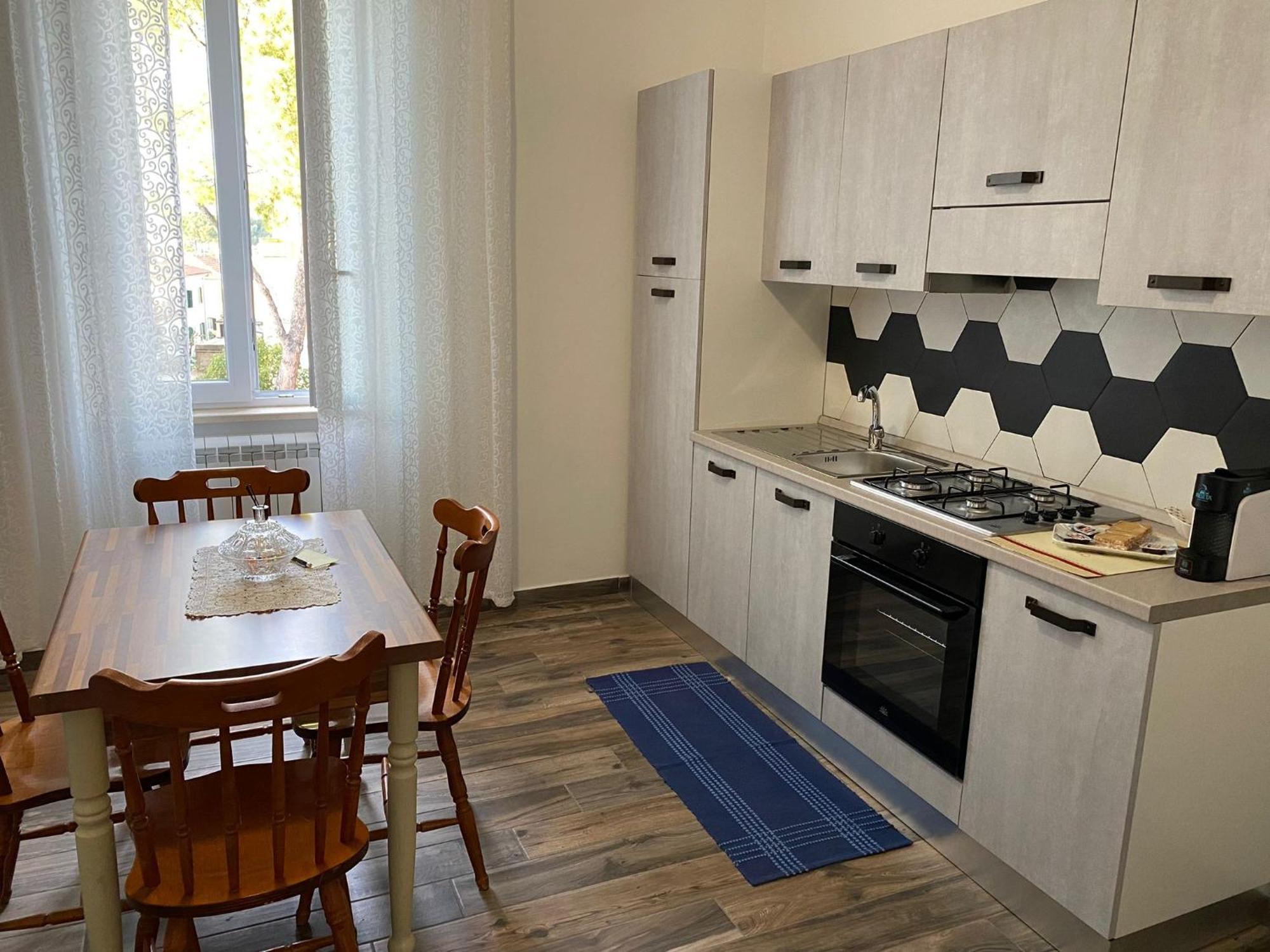 Terni Urban Nest Apartment Bagian luar foto
